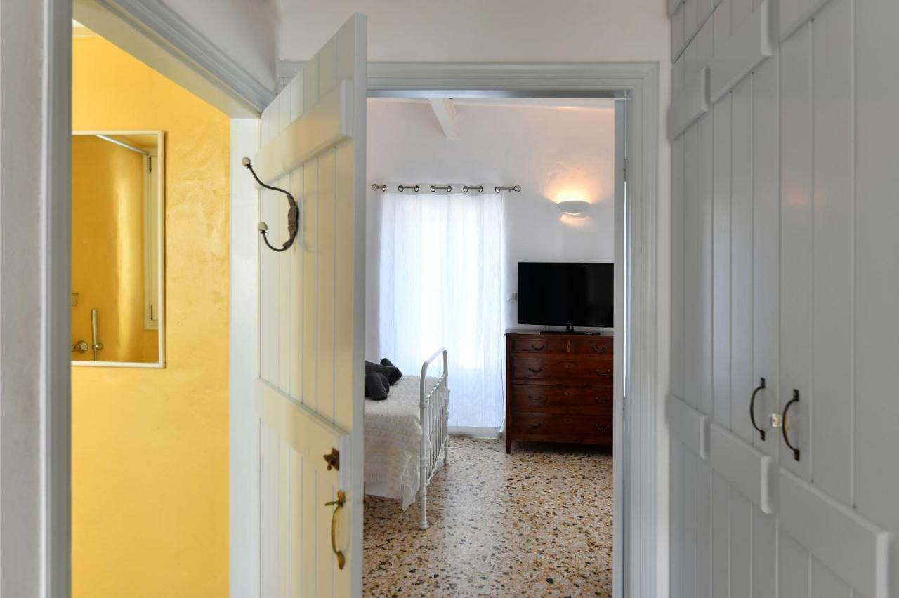 Kastro Traditional House Parikia  Exterior photo